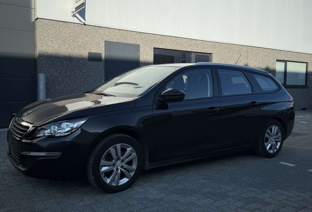 Peugeot SW PureTech 130 - EXPORT MARCHANDS