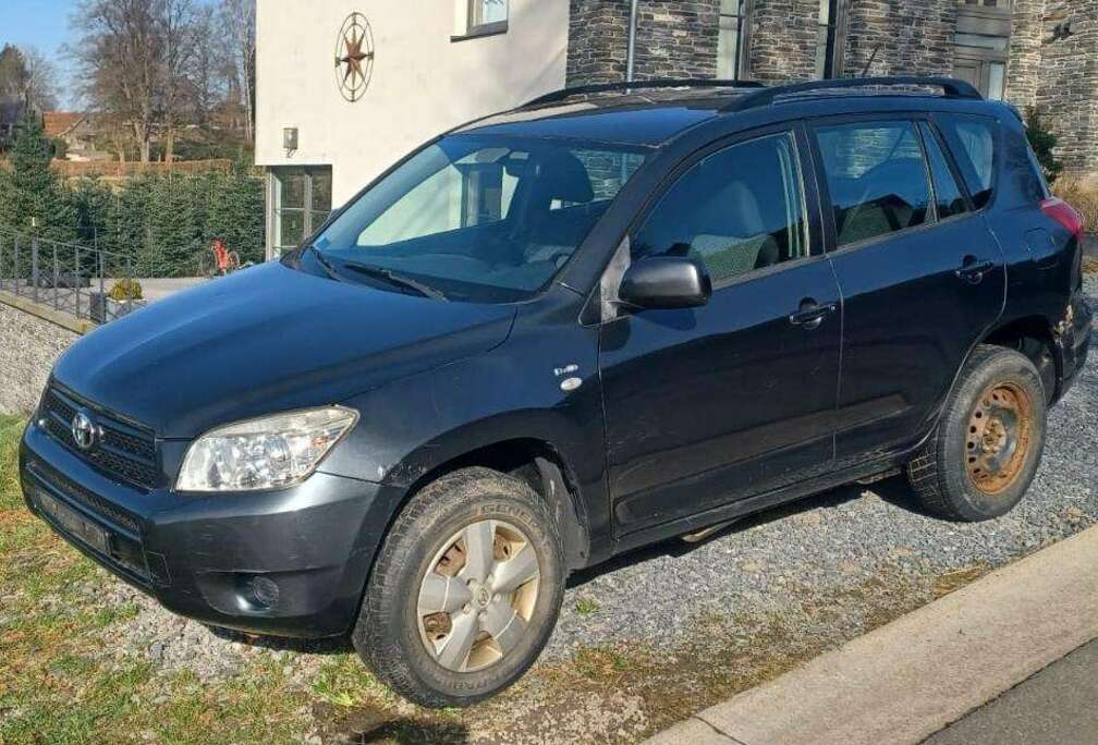 Toyota 2.2 Turbo D-4D 16v SX