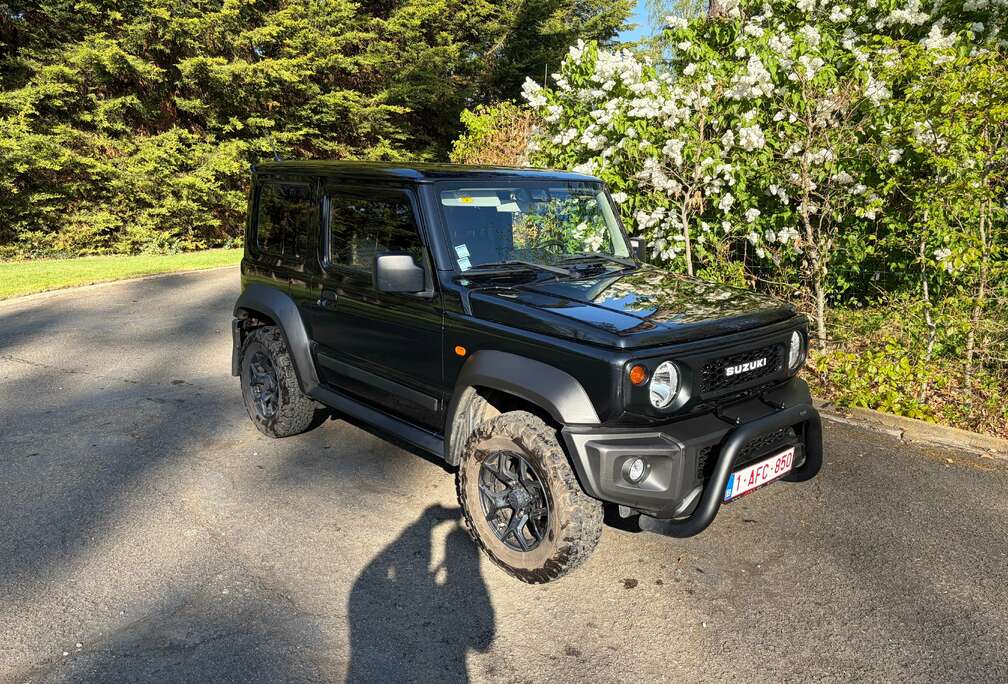 Suzuki Jimny 1.5i 4x4 GL