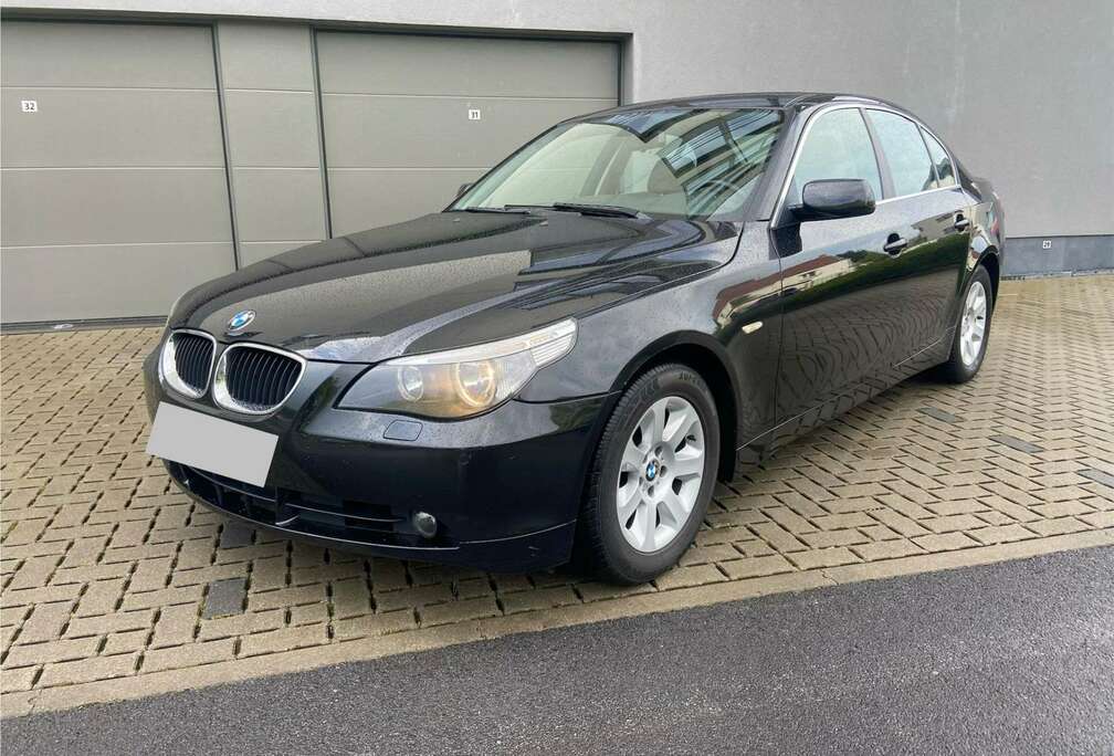 BMW 2007 248.000km bien équipé en option