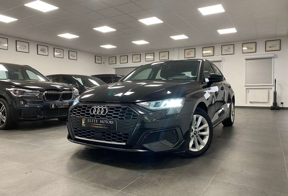 Audi 30 TFSI Attraction 1erMAIN/ CARNET COMPLET / FULL OPTION