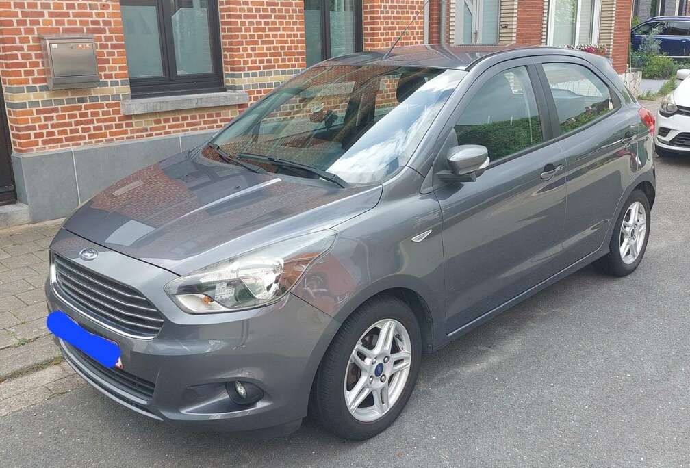 Ford Ka+ 1.2i Black Edition