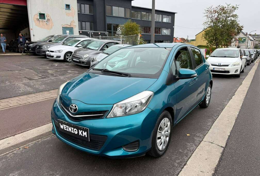 Toyota Yaris 1.33i VVT-i Dynamic**12M GARANTIE**