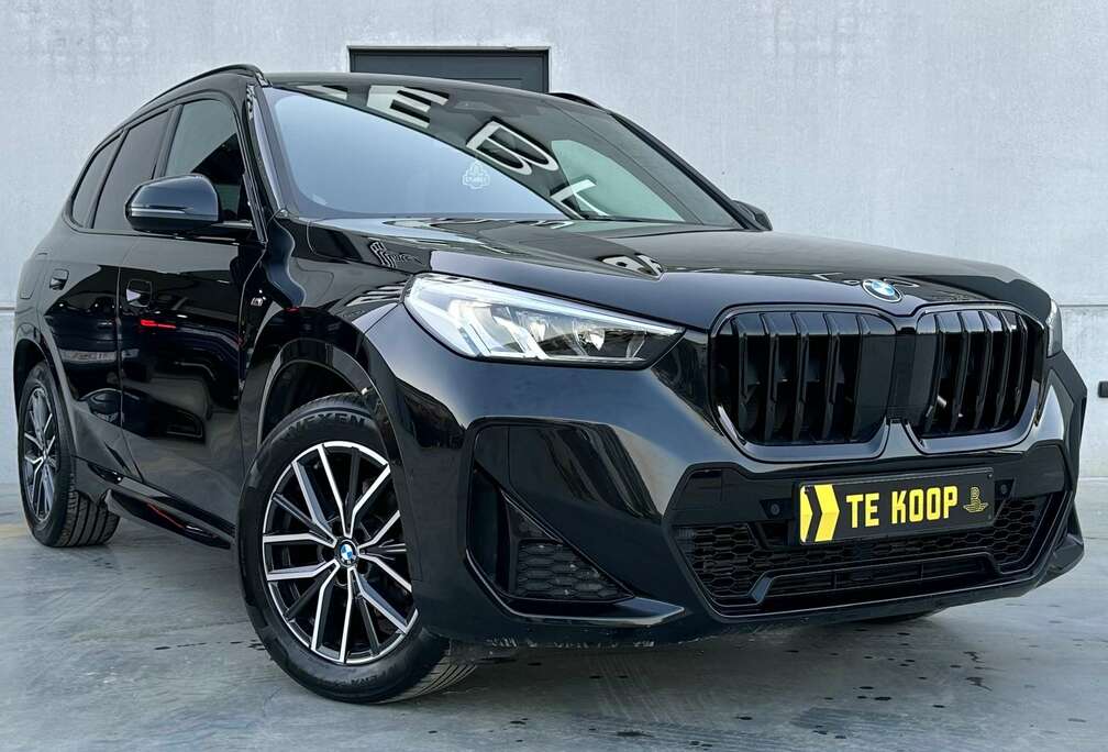 BMW M Sport* Camera*DAB+*Carplay*Ambience*Luxury Dash