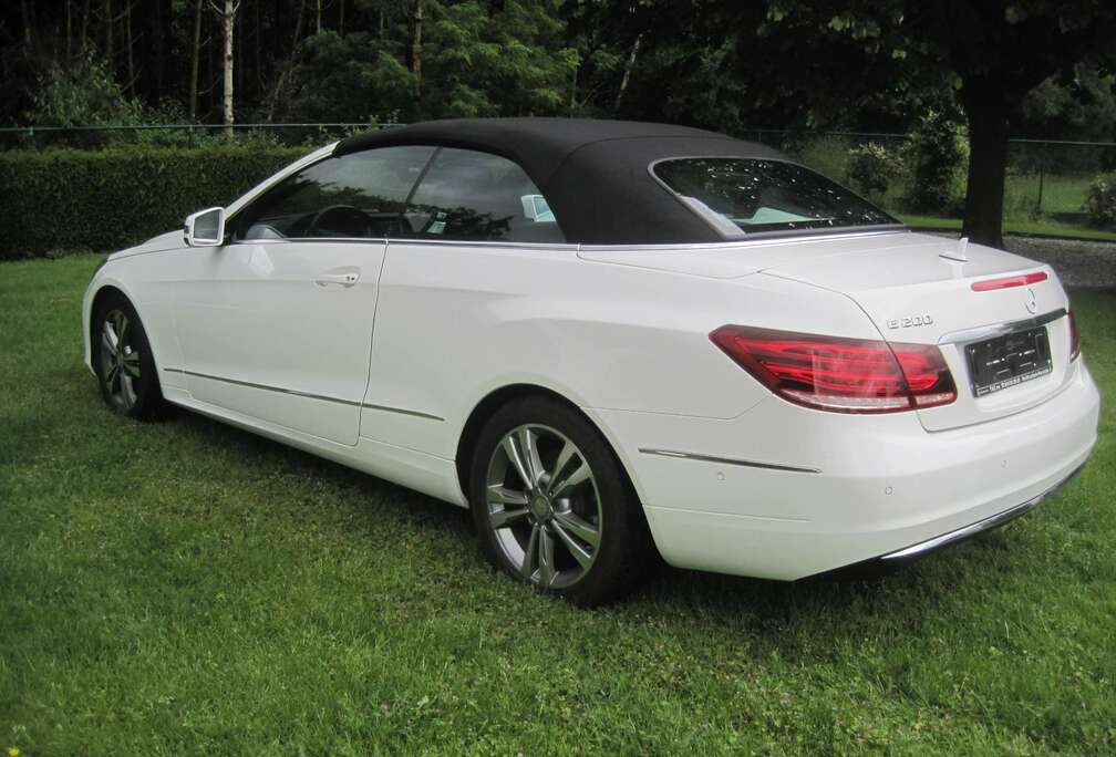 Mercedes-Benz E 200 Cabrio 7G-TRONIC