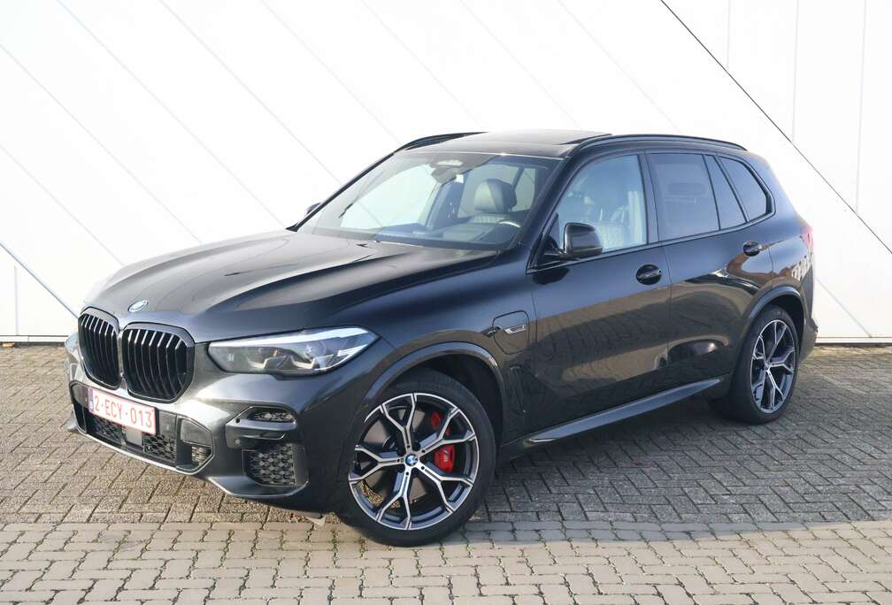 BMW xDrive45e M-Sport Pano HUD 21\