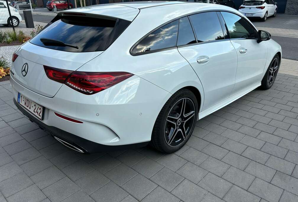 Mercedes-Benz AMG LINE