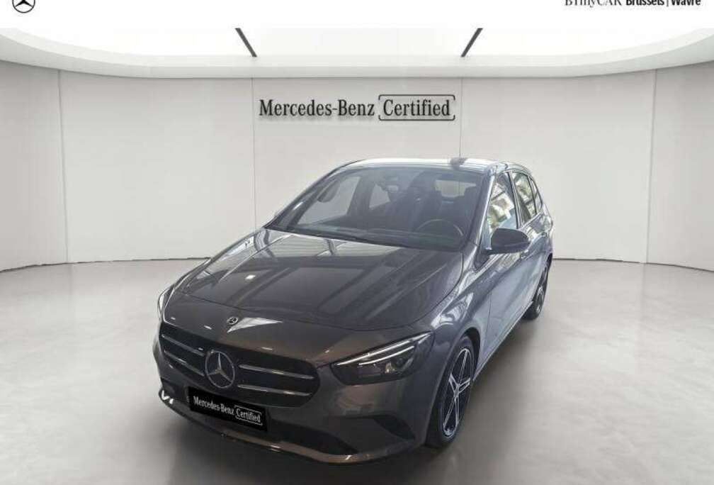 Mercedes-Benz (W247) 180 Essential Line