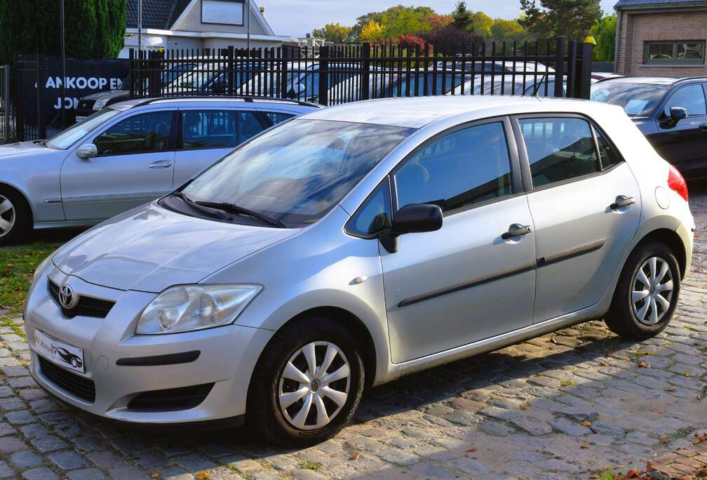 Toyota 1.4D-4D/GPS/1st Owner/HISTORY