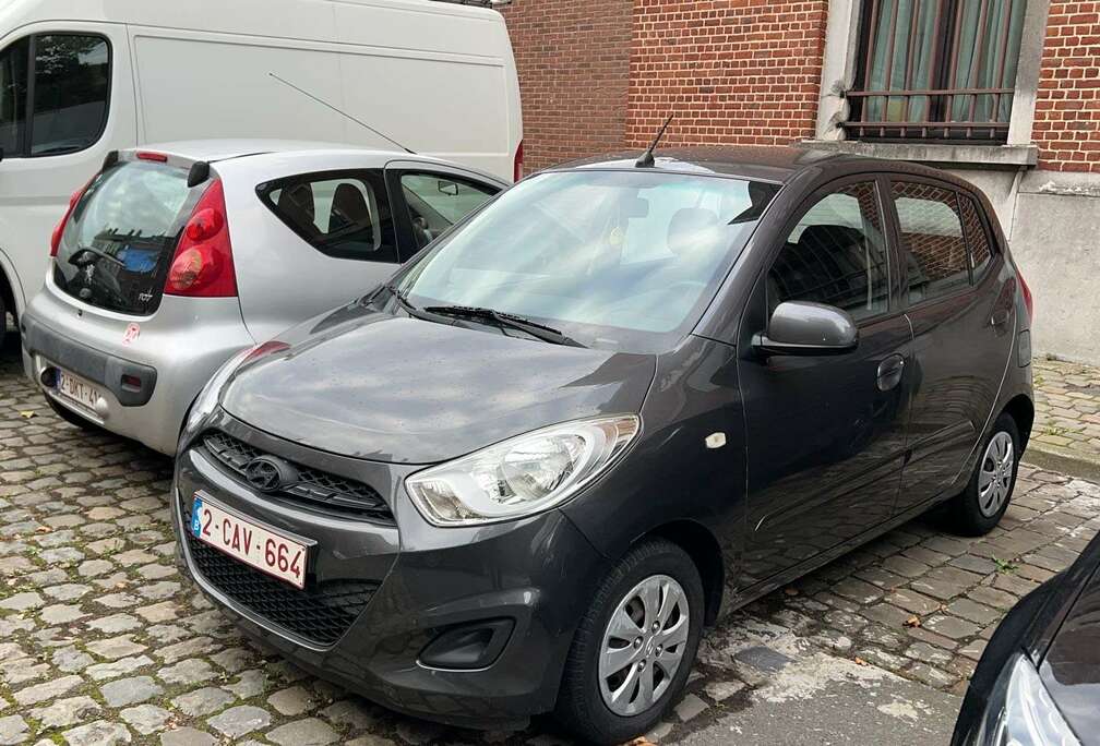 Hyundai i10 1.1 UEFA EURO 2012 Edition pour  professionnel