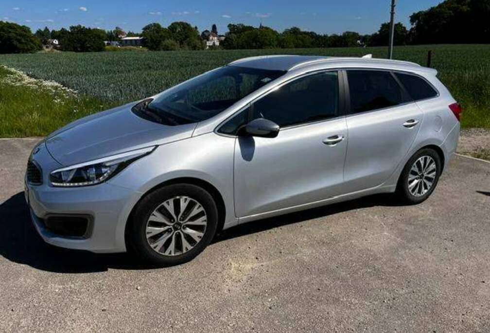 Kia Cee\'d SW 1.4i Navi Edition ISG