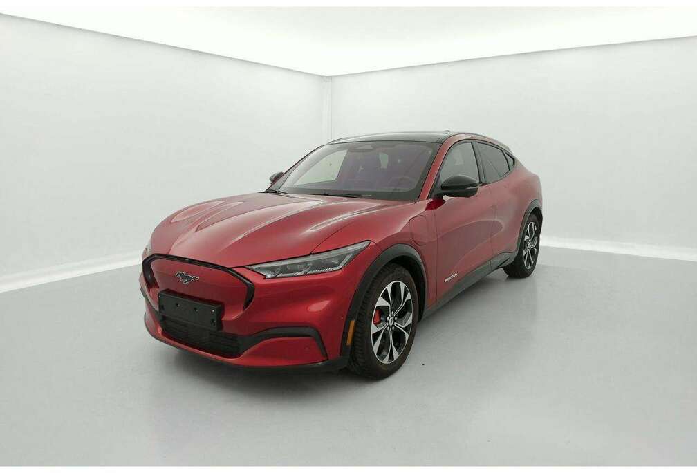 Ford 76 kWh AWD Standard Range