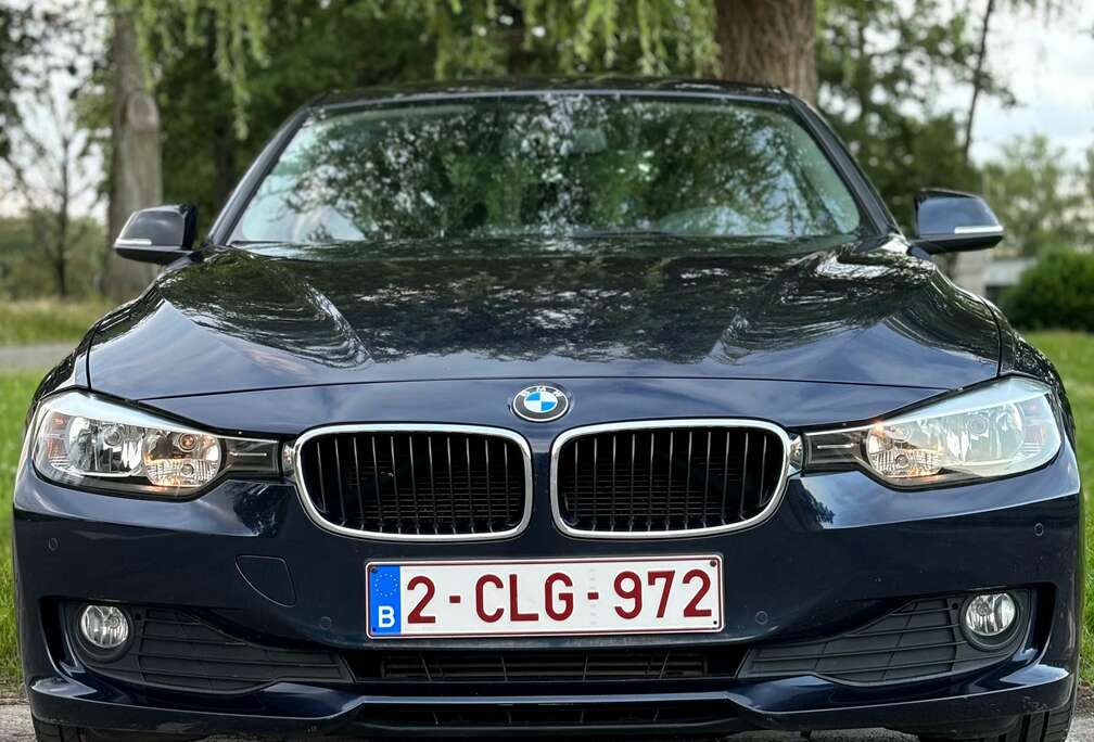 BMW 320i+EfficientDynamics+Edition