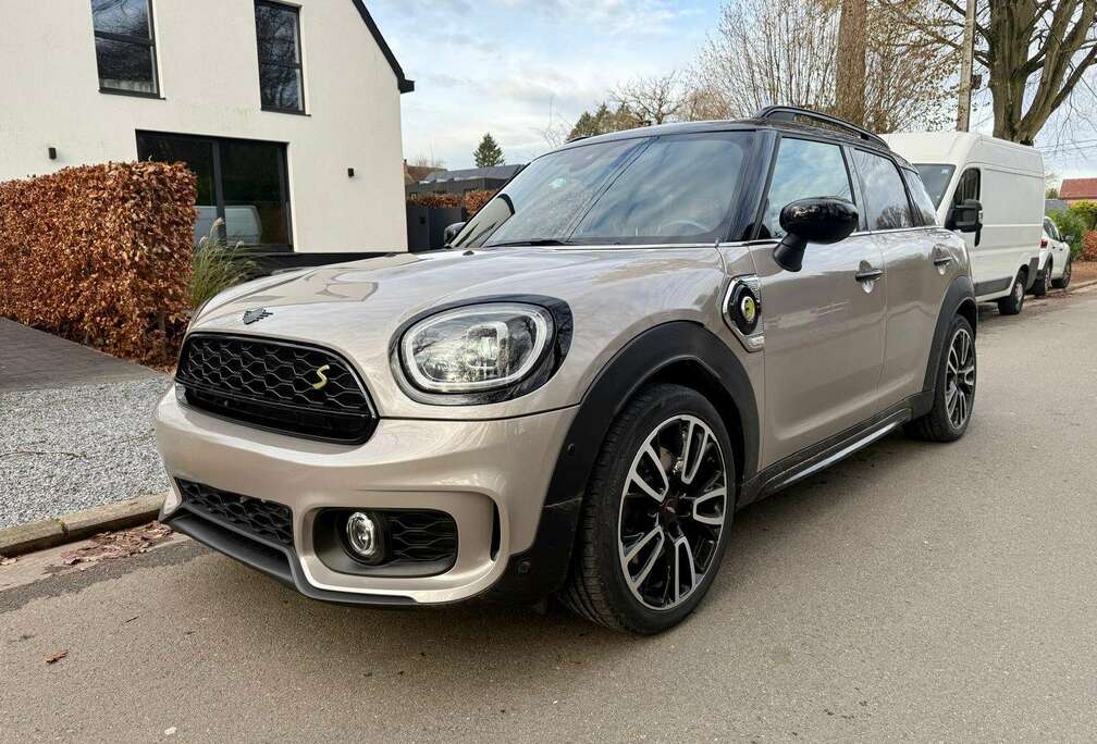 MINI Mini Countryman 1.5A PHEV Cooper SE ALL4 (EU6d-T.)
