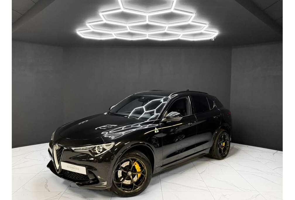 Alfa Romeo Quadrifoglio Quadrifoglio Q4