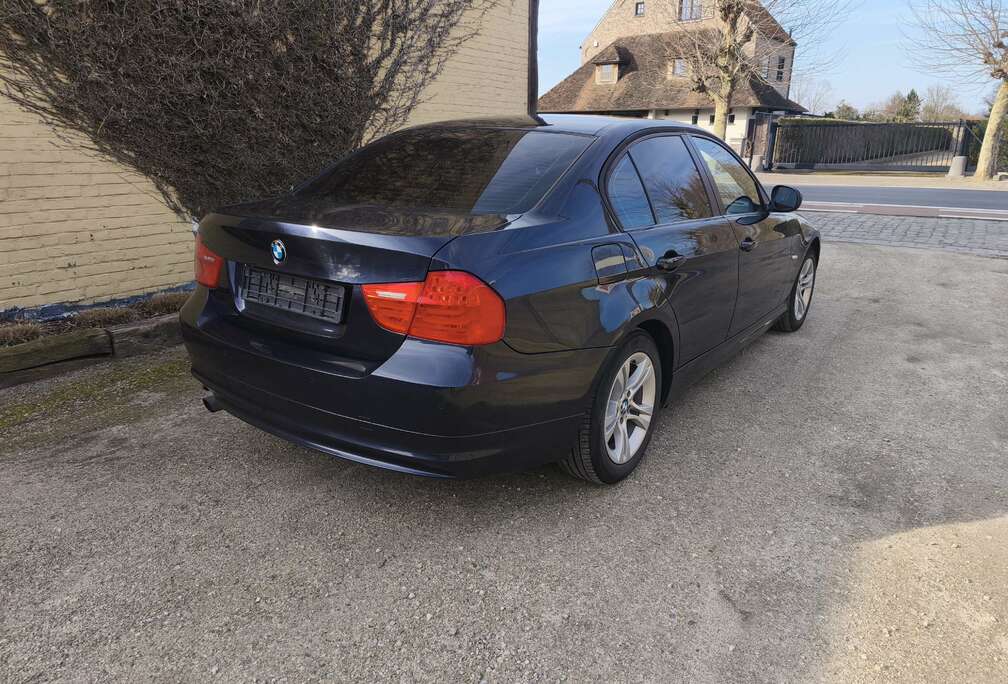 BMW 318i Topstaat, Cruise, Airco, Sensoren