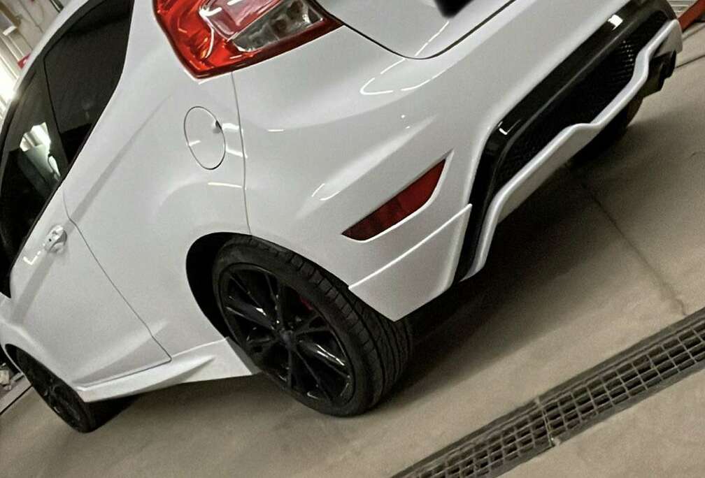 Ford ST2 1.6 EcoBoost