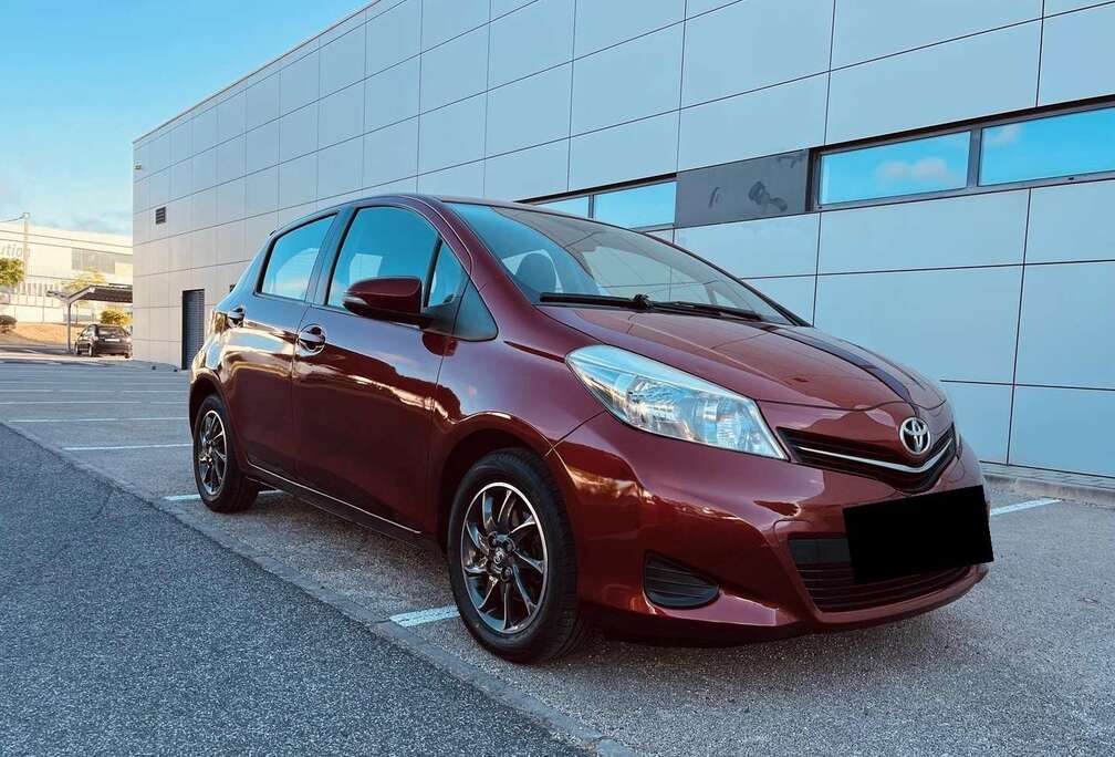 Toyota Yaris 1.0i VVT-i Pure