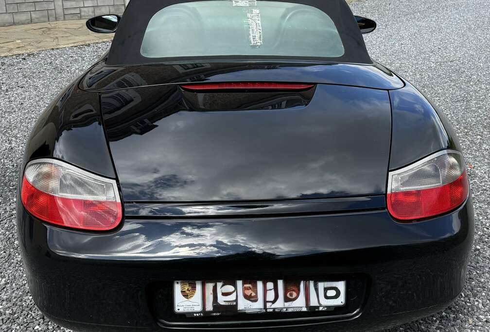 Porsche 2.5i