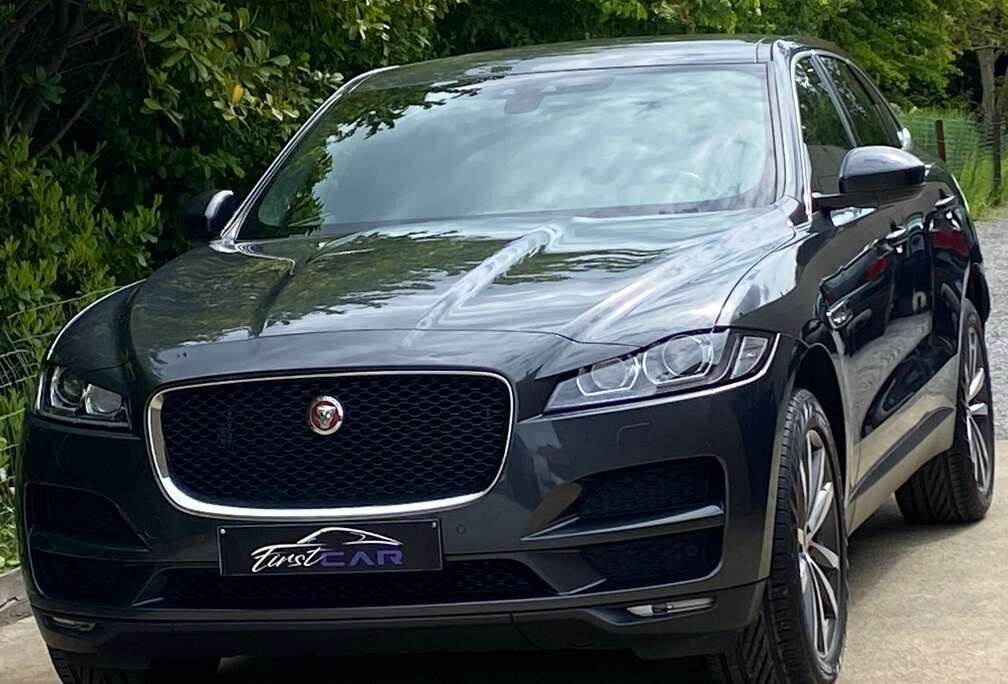 Jaguar F-Pace 2.0 D AWD B.AUTO NAVI CARNET NEUF GARANTIE