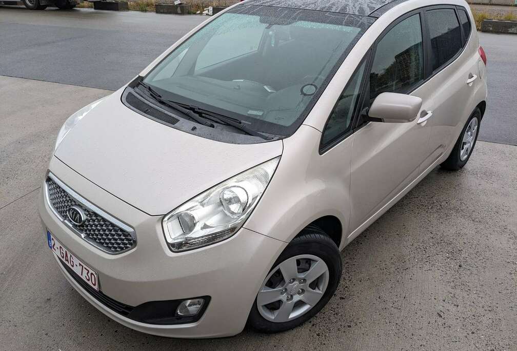 Kia Panoramic Open Roof, Parkeercamera en Trekhaak