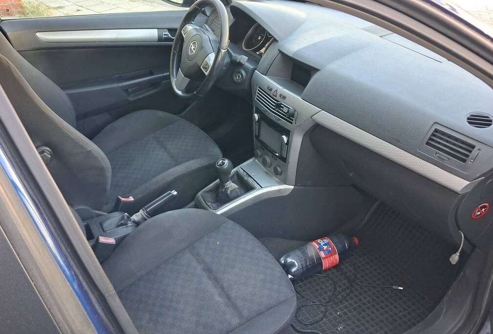Opel Astra 1.6i XEP 16v Cosmo