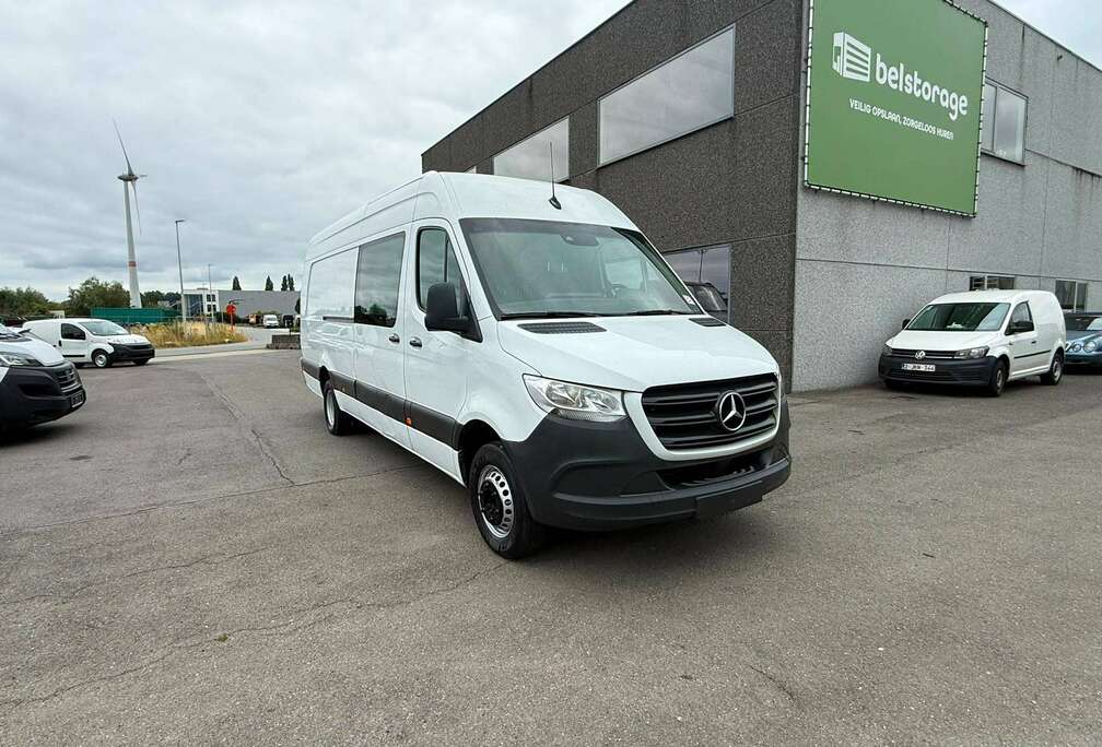 Mercedes-Benz 519 (Stock ID 51173)