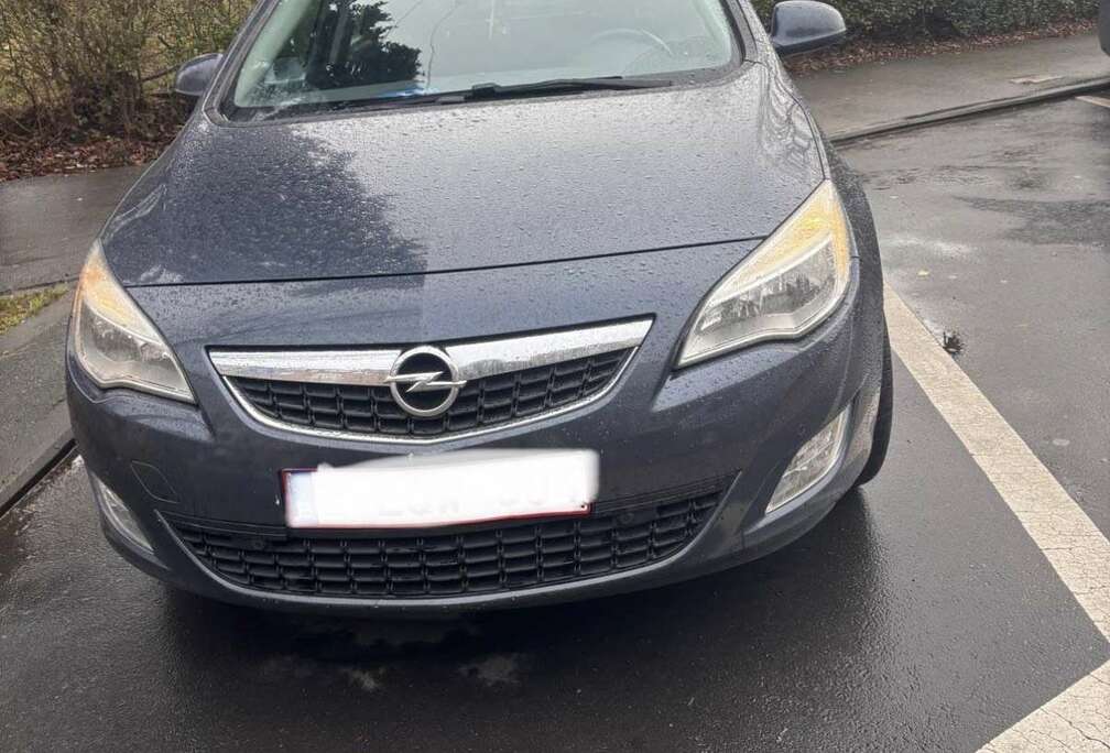 Opel 1.7 CDTI DPF Innovation Faire Une A Partire 1500 E