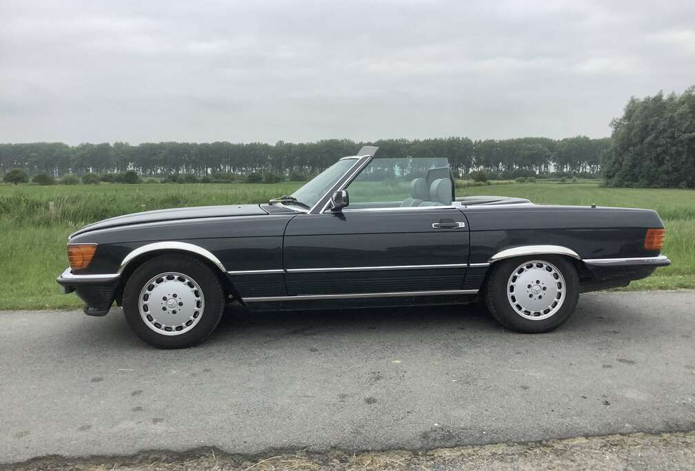Mercedes-Benz cabrio + hardtop