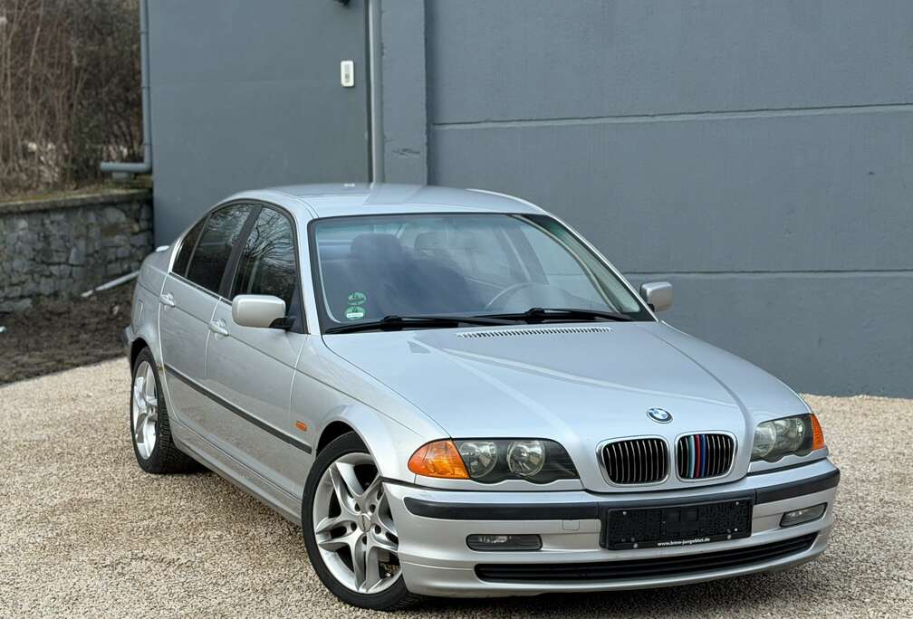 BMW BOTE AUTO  GARANTIE 12 MOIS