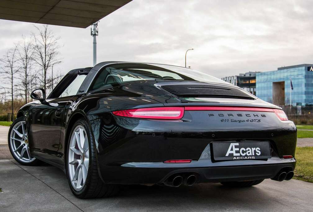 Porsche 991.1 TARGA 4 GTS ***PDK / € 100K NET EXPORT***