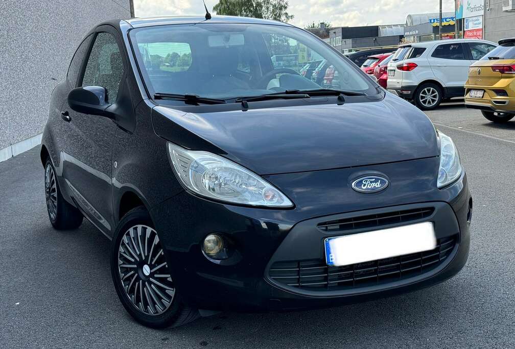 Ford 1.2i ( 92.216Km ) 2012 / 1er propriétaire CT Ok