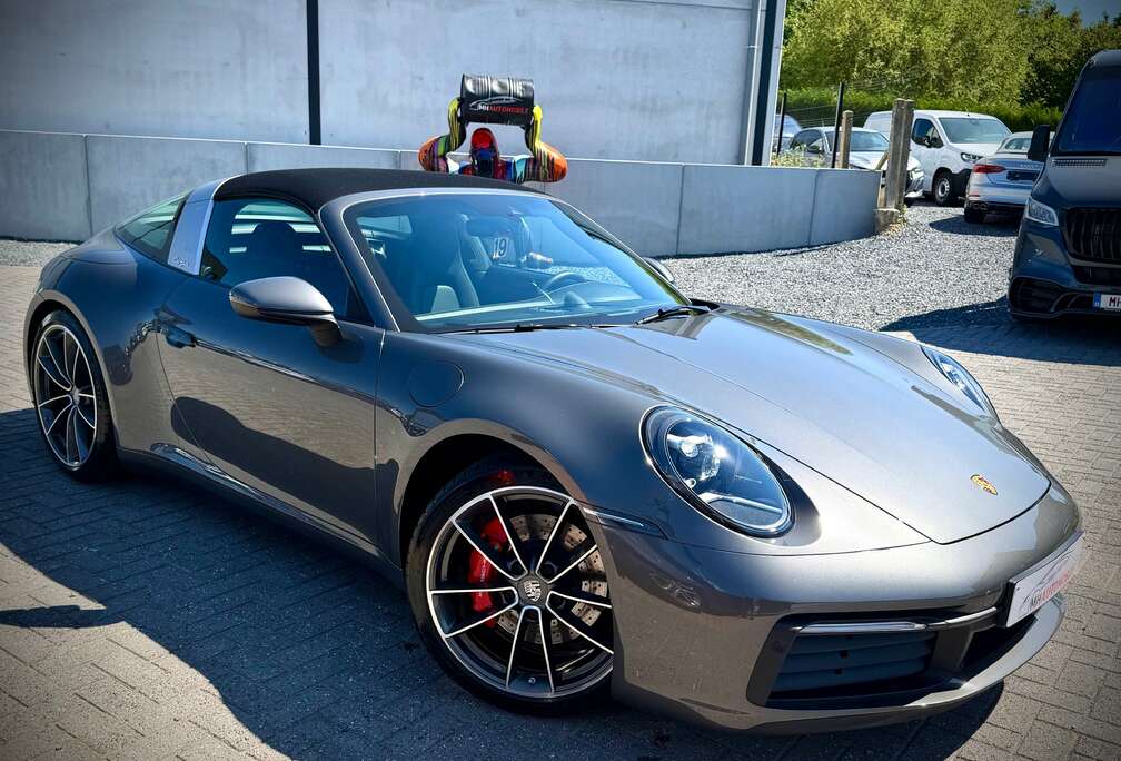 Porsche Targa 4S