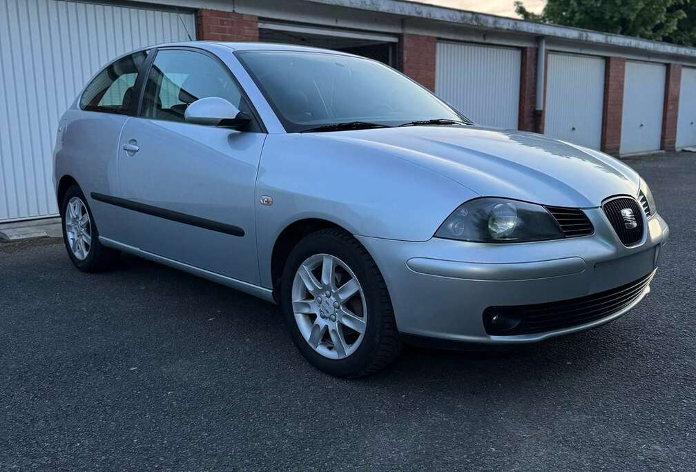 SEAT 1.4 16V Automatik Reference