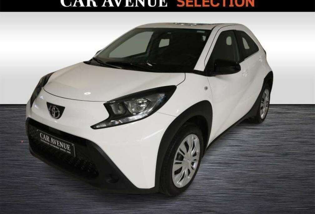 Toyota X-play CVT 1.0 AUTOMATIQUE