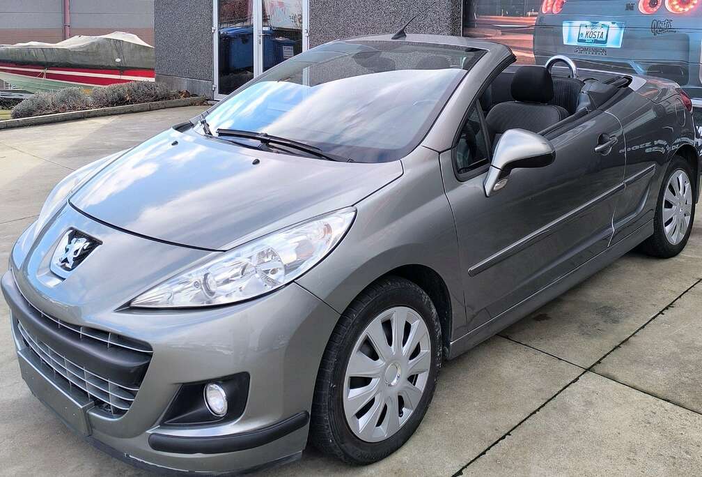 Peugeot 207cc Cabrio/CarPlay/Airco