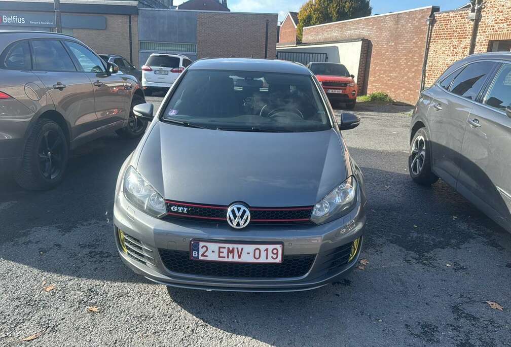 Volkswagen 2.0 TSI