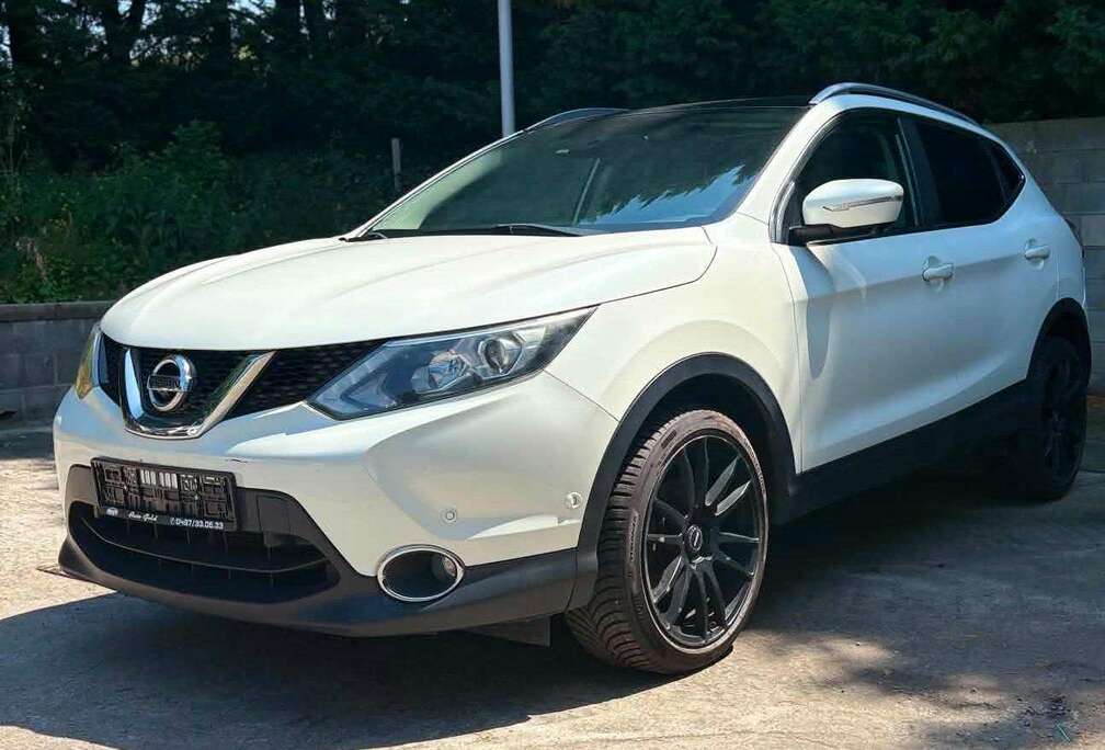 Nissan Qashqai 1.2 DIG-T 2WD Business Edition
