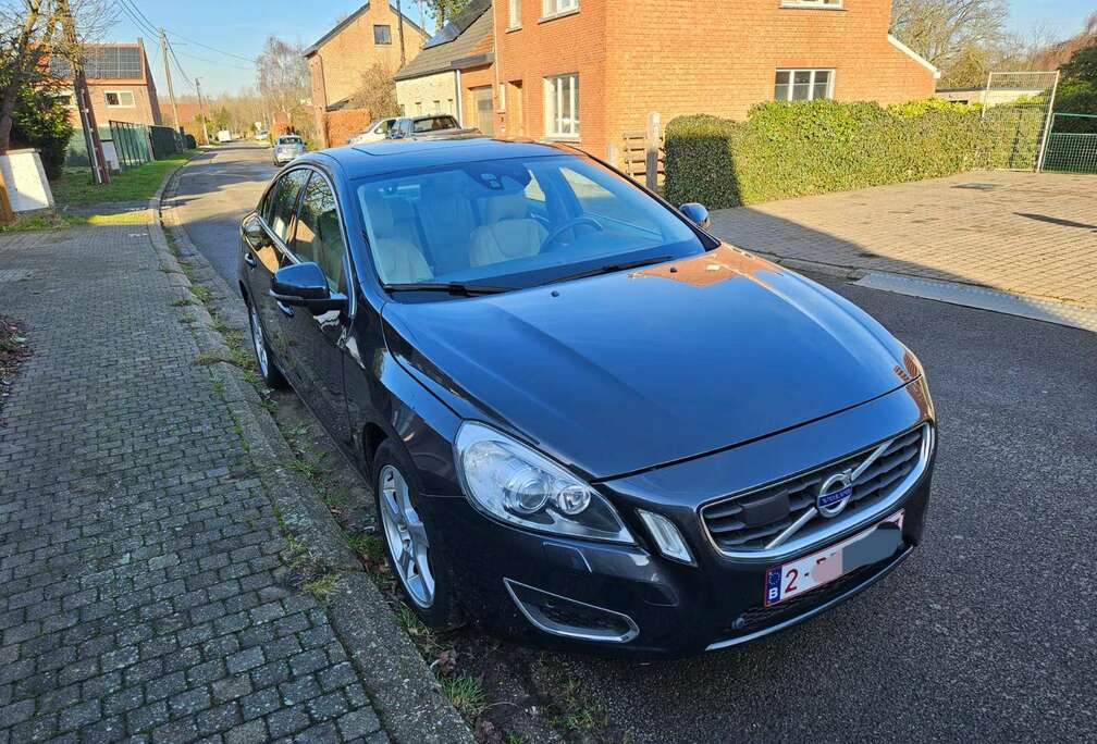Volvo S60 2.0T