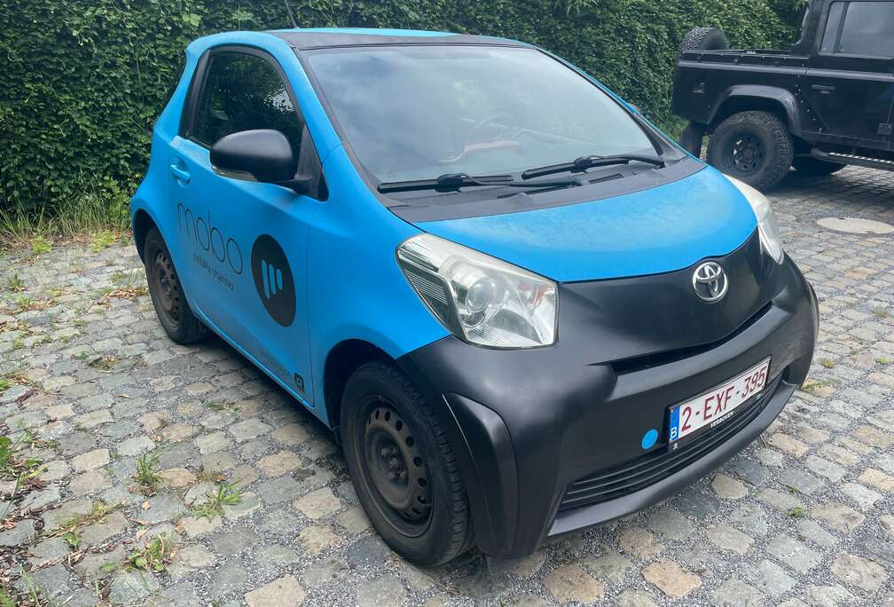 Toyota IQ 1.0