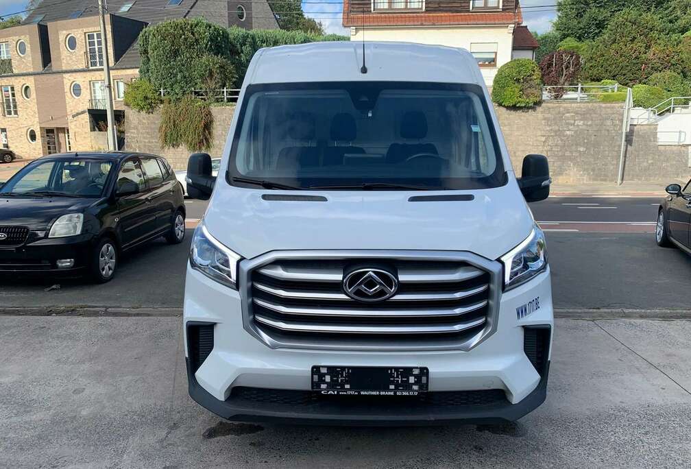 MAXUS DELIVER 9 L2H2