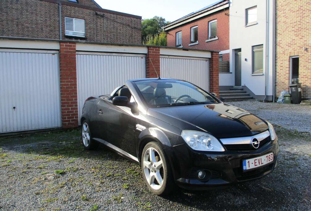 Opel Tigra Twintop 1.4i XEP 16v Enjoy Easytronic