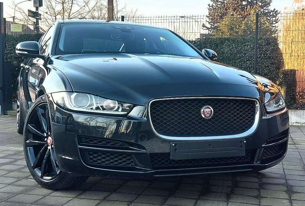 Jaguar 2.0t Prestige Sport ** 2019 ** 112000km **