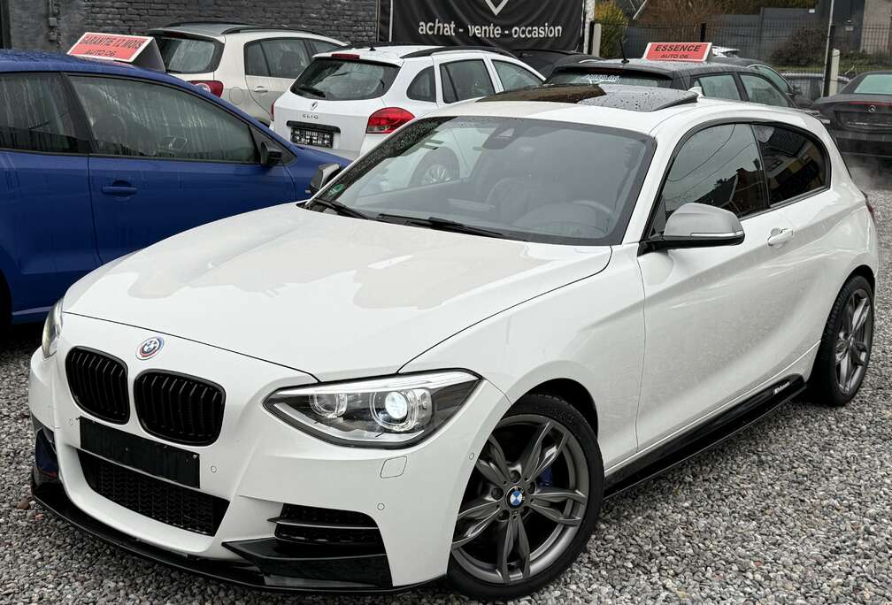 BMW M135i  BOITE AUTO  FULL OPTIONS