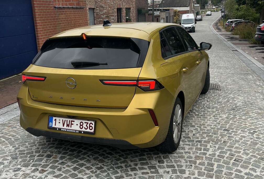 Opel Sports Tourer 1.2 Turbo Business Edition S/S