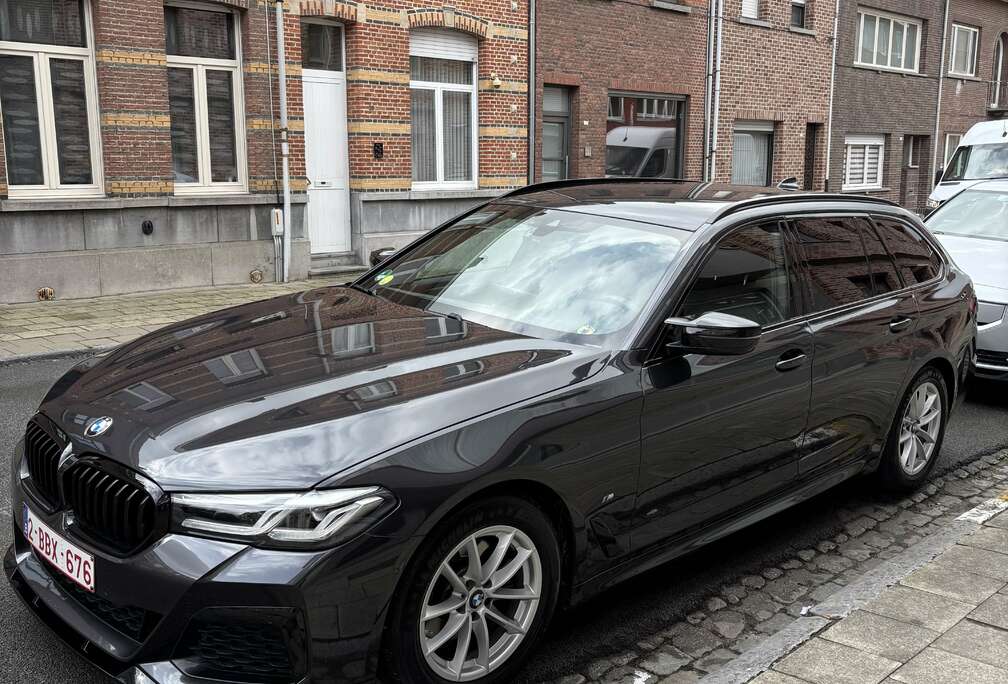 BMW Touring dA MHEV M-pakket