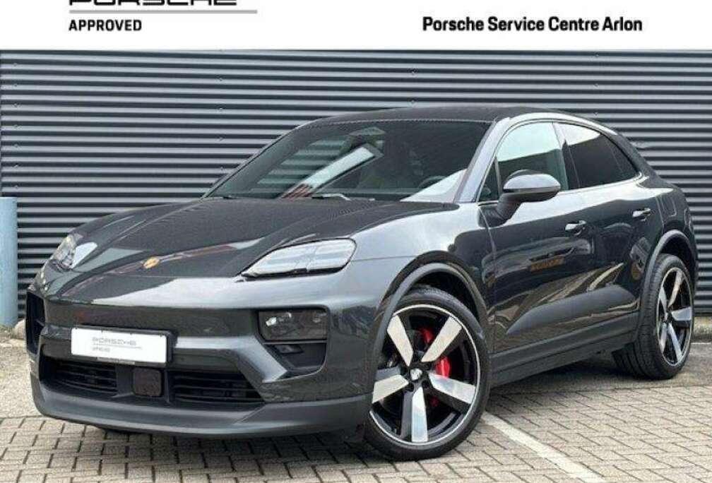 Porsche 4S*ATTELAGE*SUSPENSION PNEUMAT*TOIT OUVRANT* BOSE