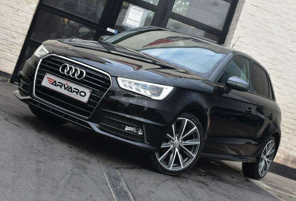 Audi 1.0 TFSI S- Line / Xenon / PDC / Verw Zetels / Topstaat / Garantie