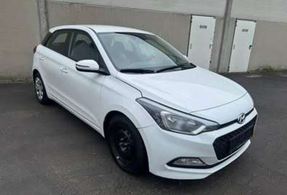 Hyundai 1.0 T-GDI YES