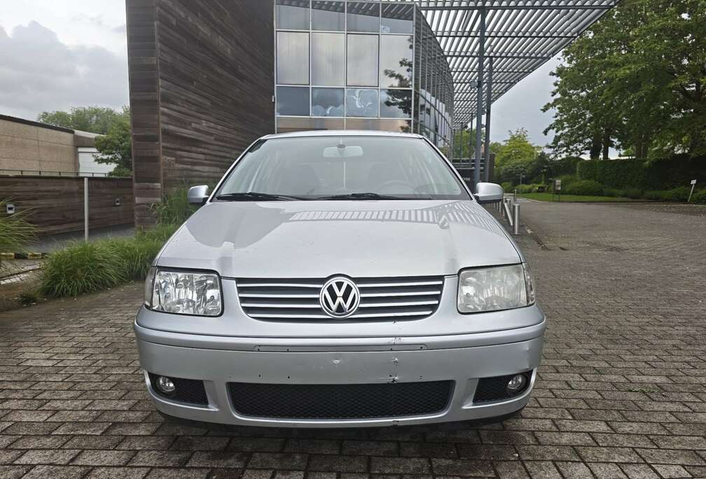 Volkswagen 1.4i 16v  /prêt à immatriculée/ lez 2030